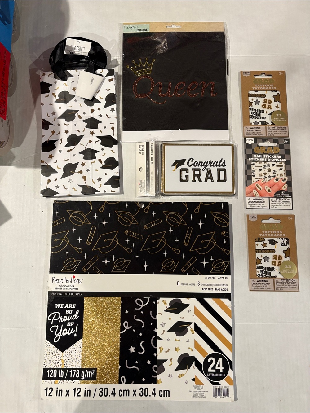 Recollections Black & Gold Graduation Craft Paper and Party Accents